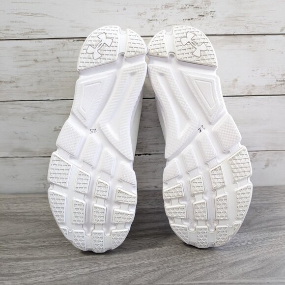 Under Armour Micro G Rave Sneaker Size 6 Youth - Picture 5 of 10